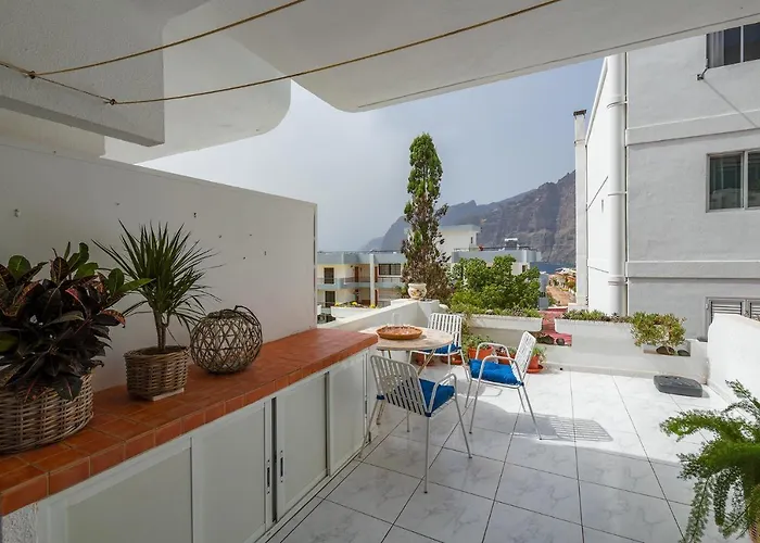 One-bedroom With Views Of Los Gigantes Apartman